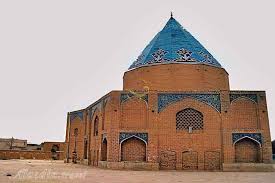 Visit Takht-e Foolad and Tomb of Martyrs in Isfahan